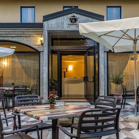 Hotel Postumia Dossobuono Zewnętrze zdjęcie