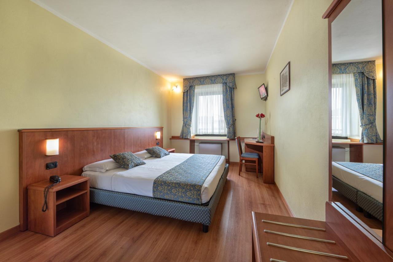 Hotel Postumia Dossobuono Zewnętrze zdjęcie