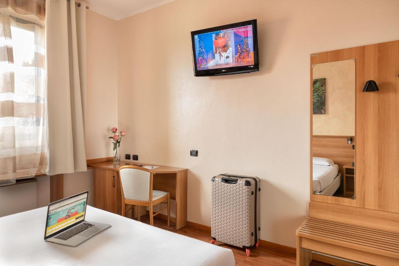 Hotel Postumia Dossobuono Zewnętrze zdjęcie