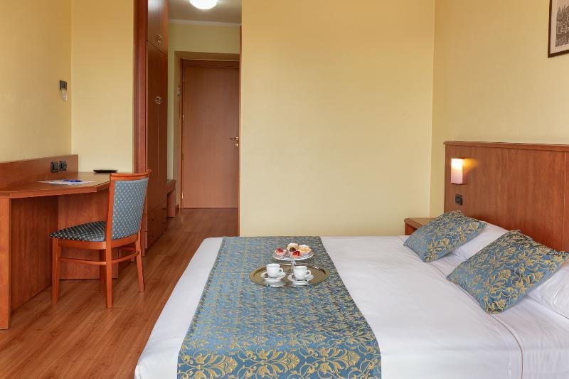 Hotel Postumia Dossobuono Zewnętrze zdjęcie